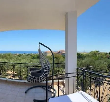Casa Psarou 1 *