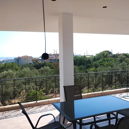 Διαμέρισμα Casa Psarou 1 *